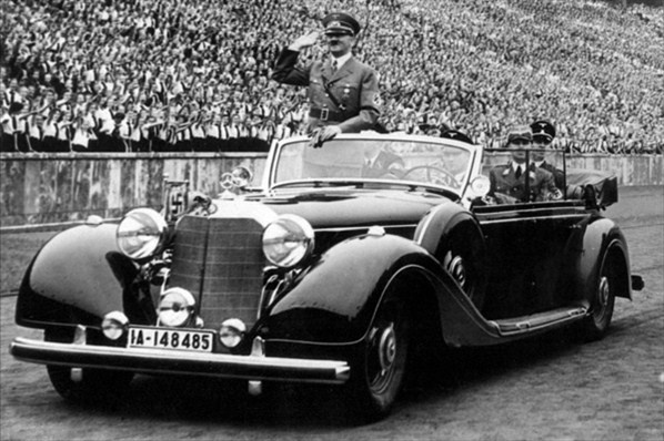Adolfo Hitlerio Mercedes-Benz